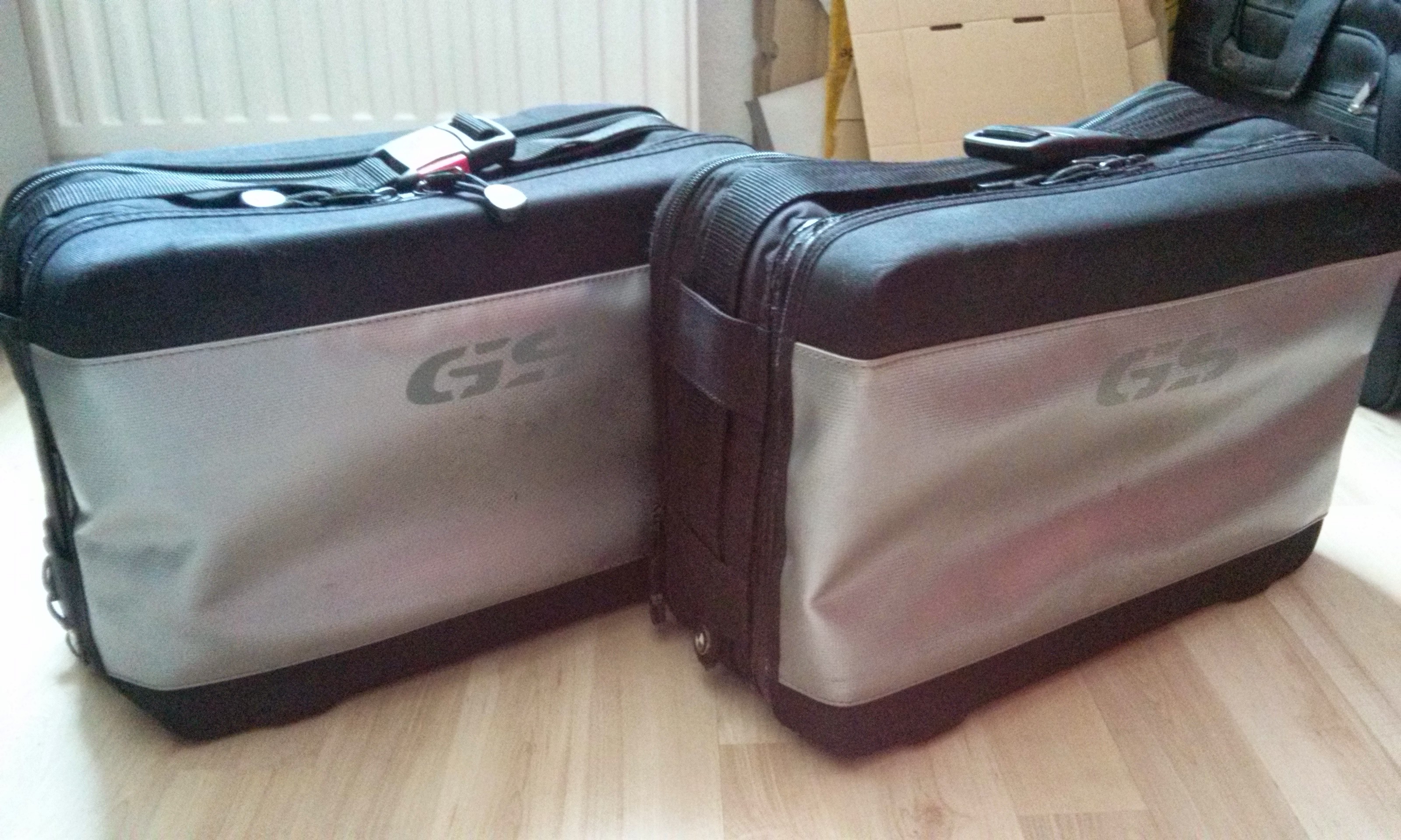 Biete R 1200 GS (+ Adventure) Original BMW ...