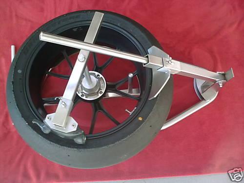 Motorradreifen Zentrieren r 228 der wuchten zentrieren Motorradreifen Zentrieren r 228 der wuchten zentrieren