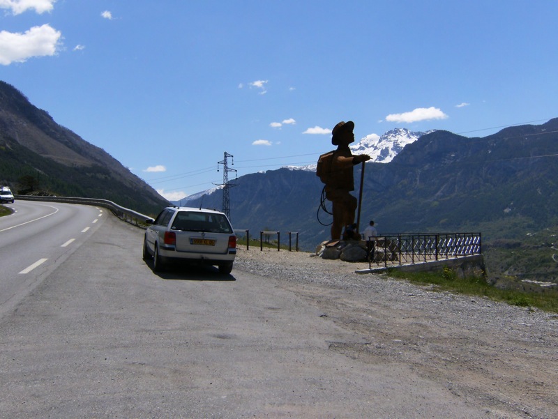 statue.jpg