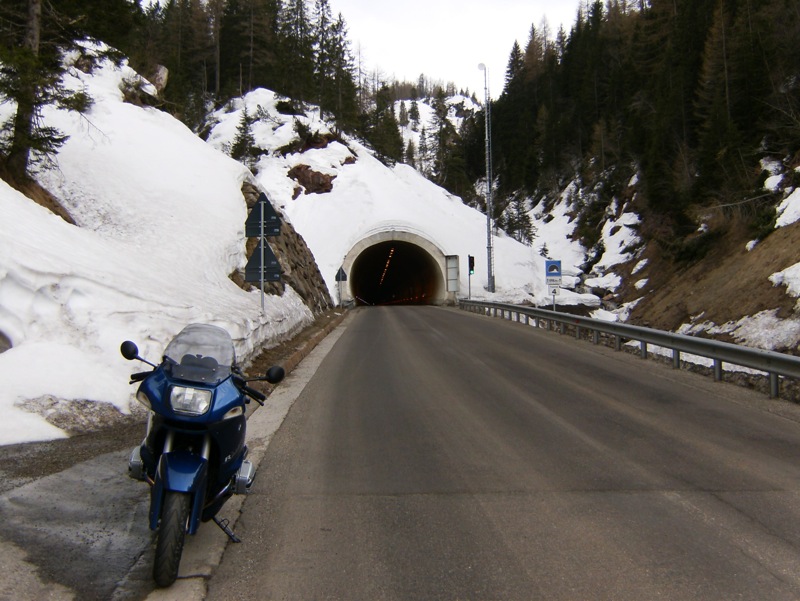 tunnel.jpg