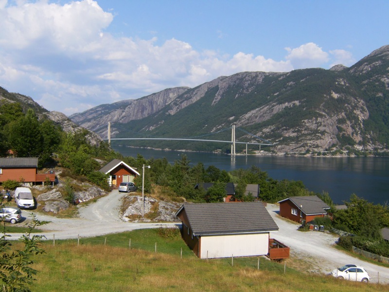 bruecke.jpg
