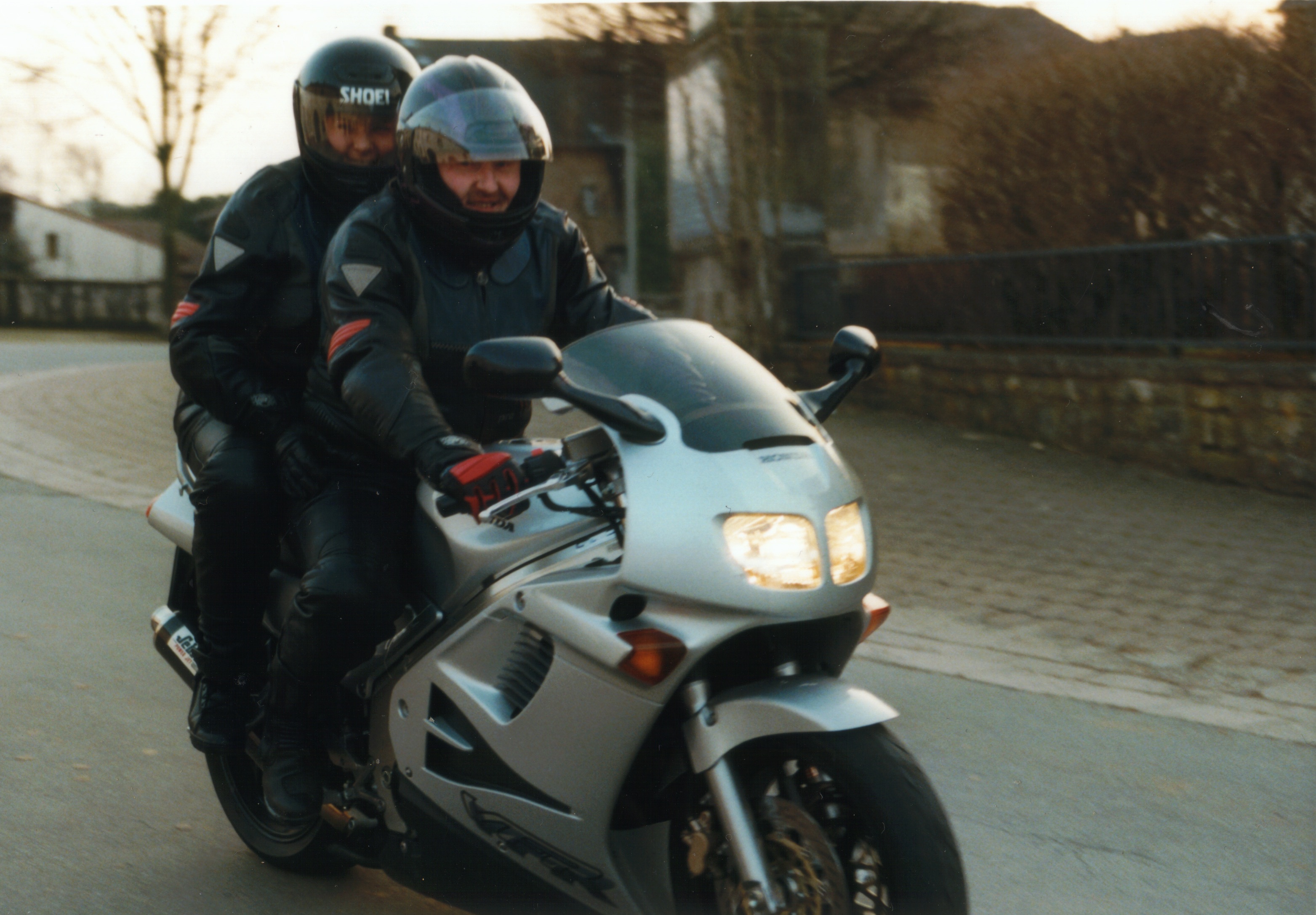honda-vfr-750.jpg