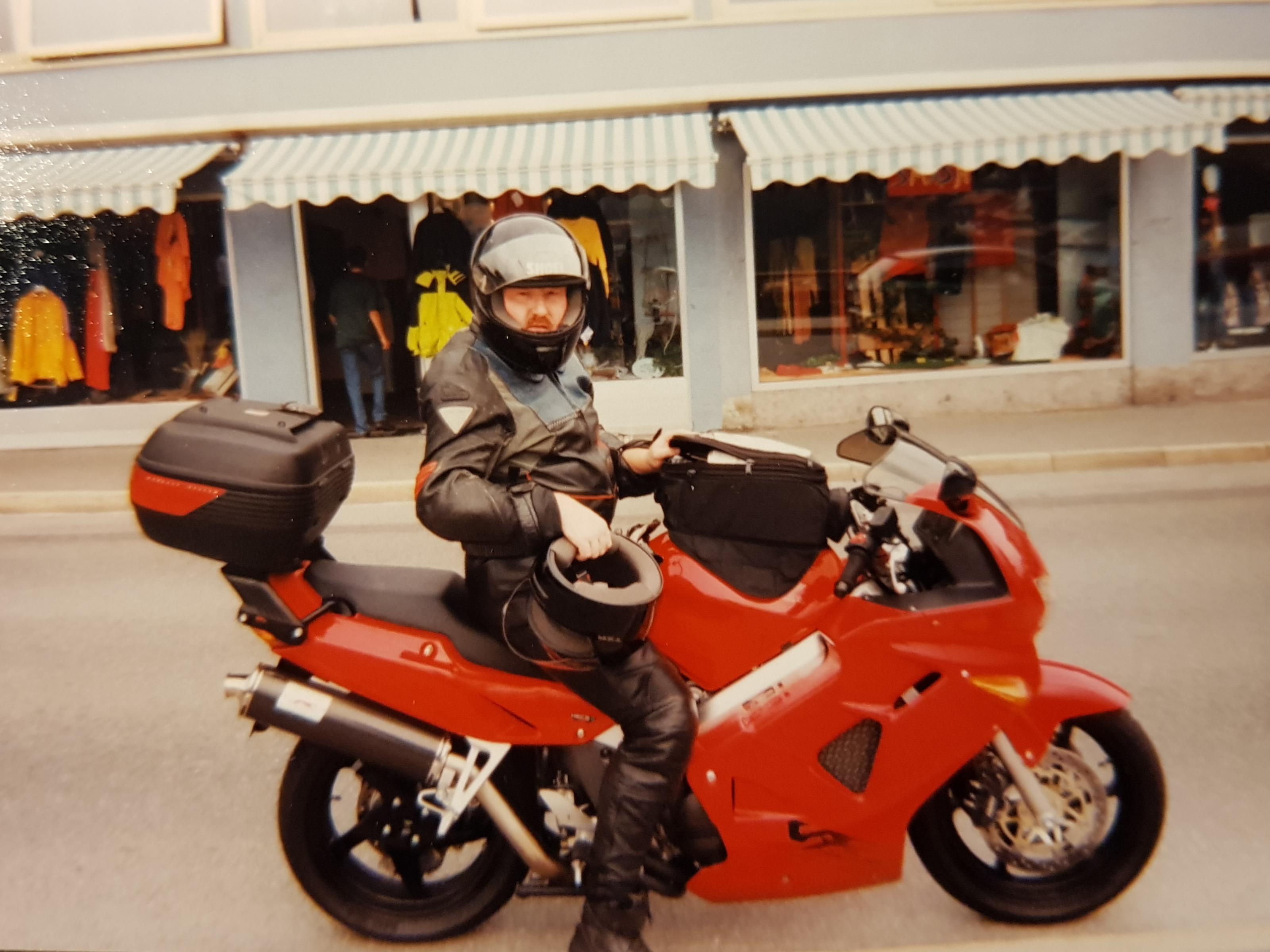 vfr800.jpg