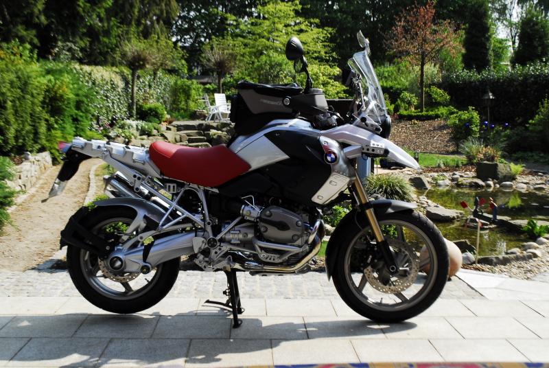 Motorrad Sitzbank Aufpolstern Essen sattlerei in essen sitzbank Motorrad Sitzbank Aufpolstern Essen sattlerei in essen sitzbank