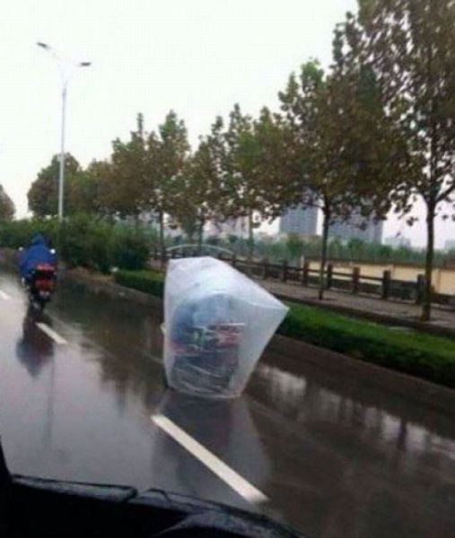 Klicke auf die Grafik für eine größere Ansicht
Name: Regenschutz Mopped.jpg
Hits: 134
Größe: 44,3 KB
ID: 203308
