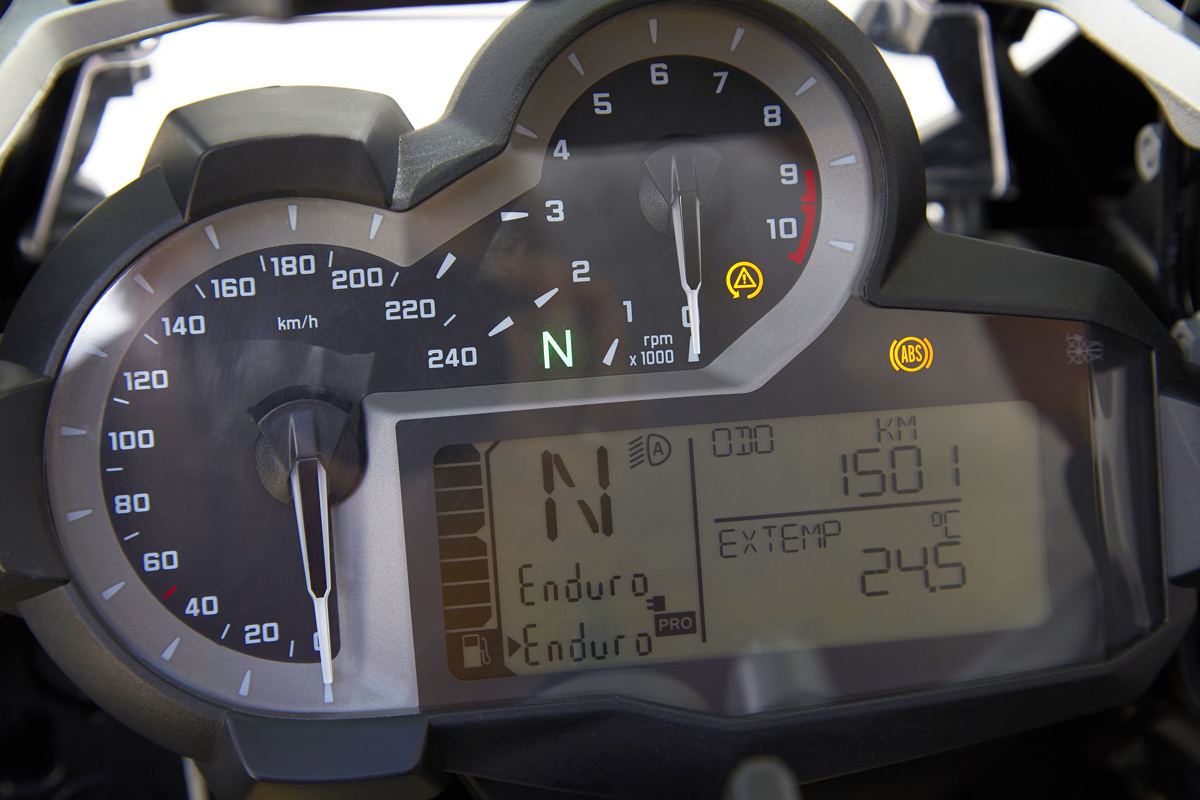 bmwr1200gs2015motorcycleenduropromode1.jpg