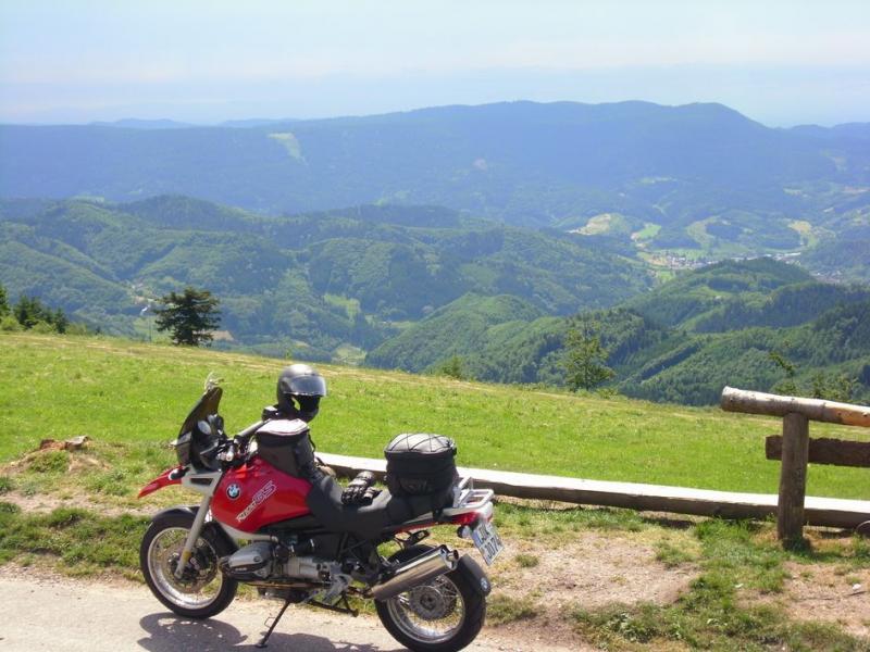 Klicke auf die Grafik für eine größere Ansicht
Name: Schwarzwald_20130620.jpg
Hits: 351
Größe: 73,4 KB
ID: 101078