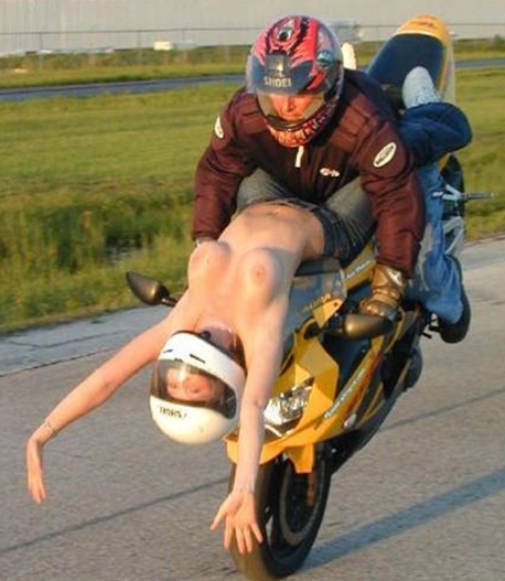 oben-ohne-wheely.jpg