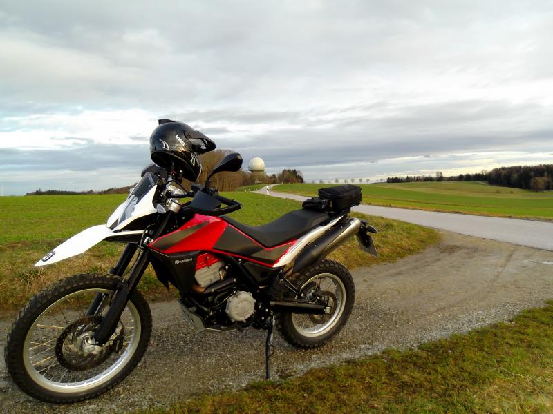 Klicke auf die Grafik für eine größere Ansicht
Name: 86068d1359566952-suche-leichte-reisetaugliche-enduro-dscf8096.jpg
Hits: 607
Größe: 71,9 KB
ID: 86070