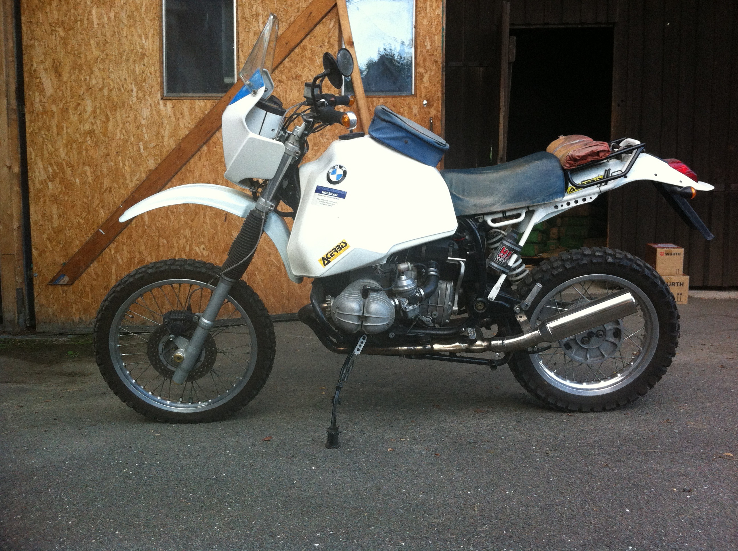 Acerbis bmw tanks #2