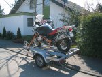 Jens - BMW R1200 GS auf dem Anhänger_1.JPG