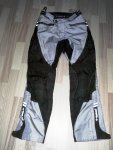 Motorradhose Held.jpg