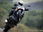 kawasaki_z1000_wheelie.jpg