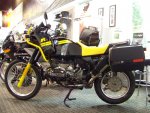 R100GS-1.JPG