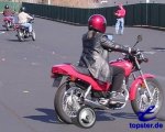 taHm6kv_QmURlB_motorrad-stuetzraeder.jpg