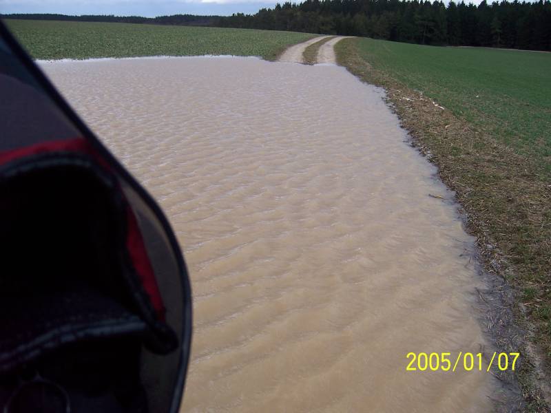 kleine wasserdurchfahrt