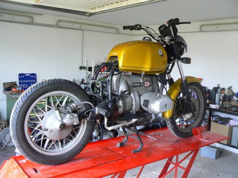 Projekt CAFERACER