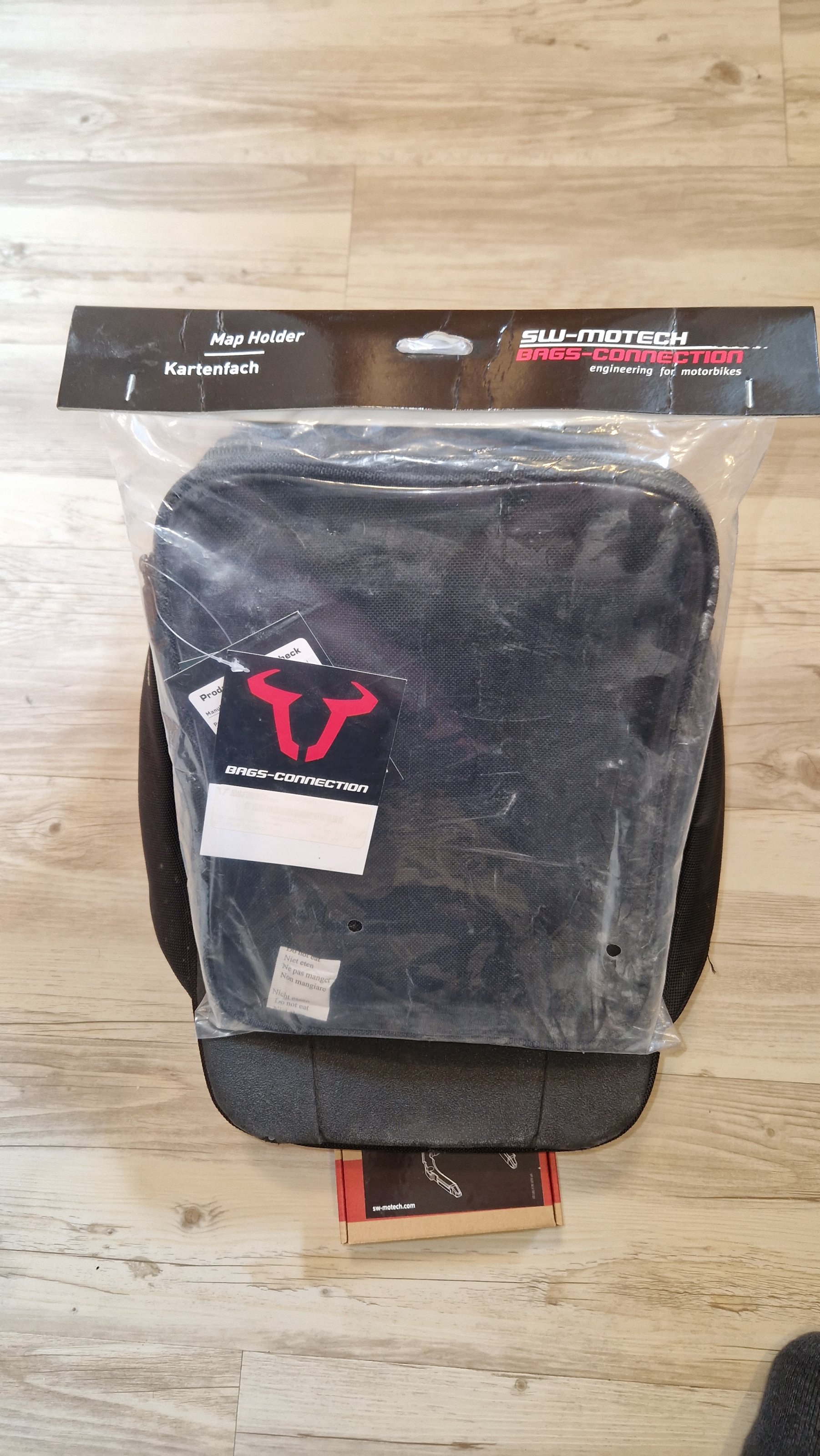 03_SW-Motech_Tankrucksack.jpg