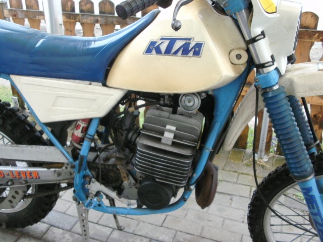 09.jpg