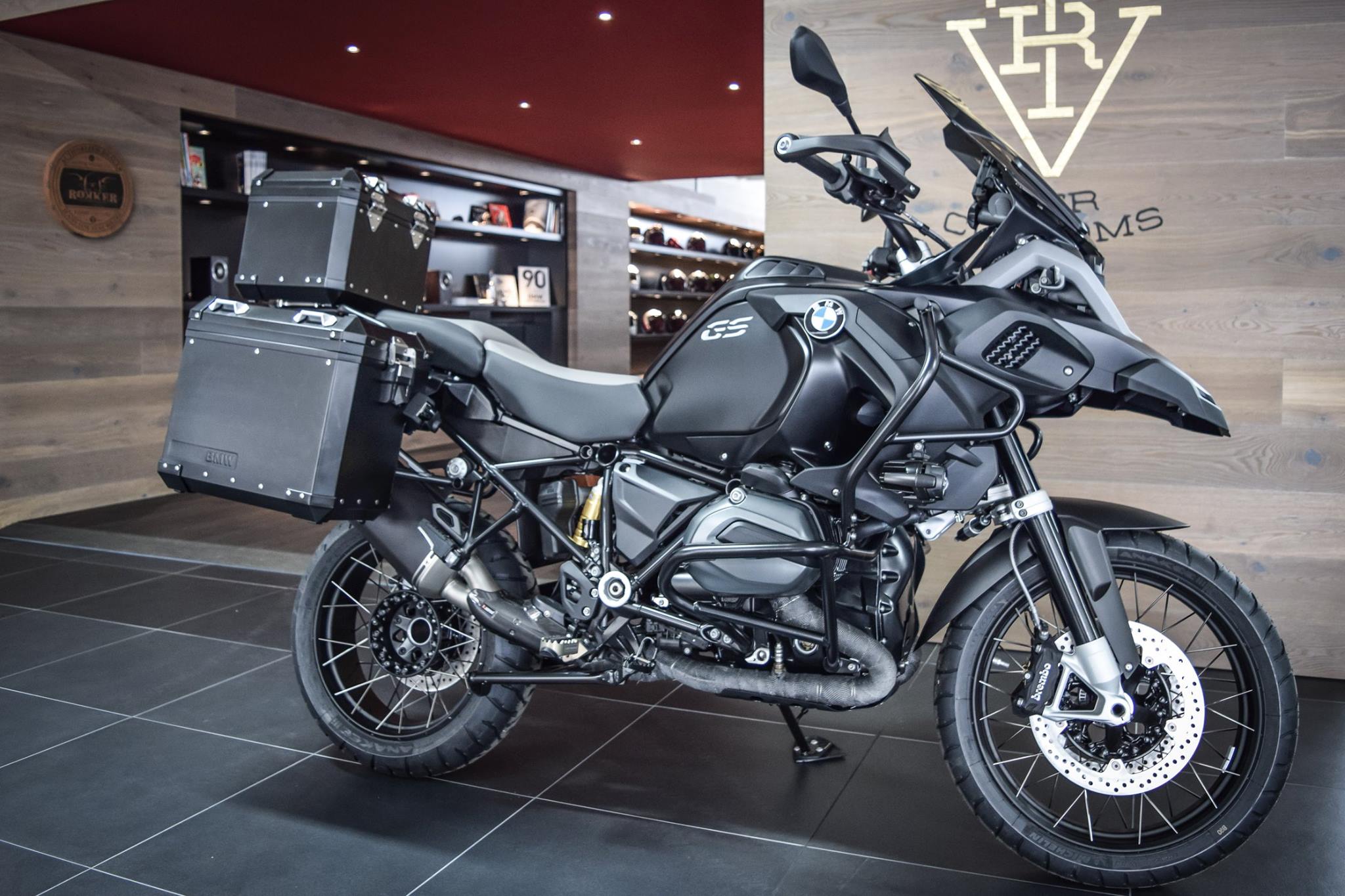 РњРѕС‚РѕС†РёРєР»С‹ BMW r1200 Custom
