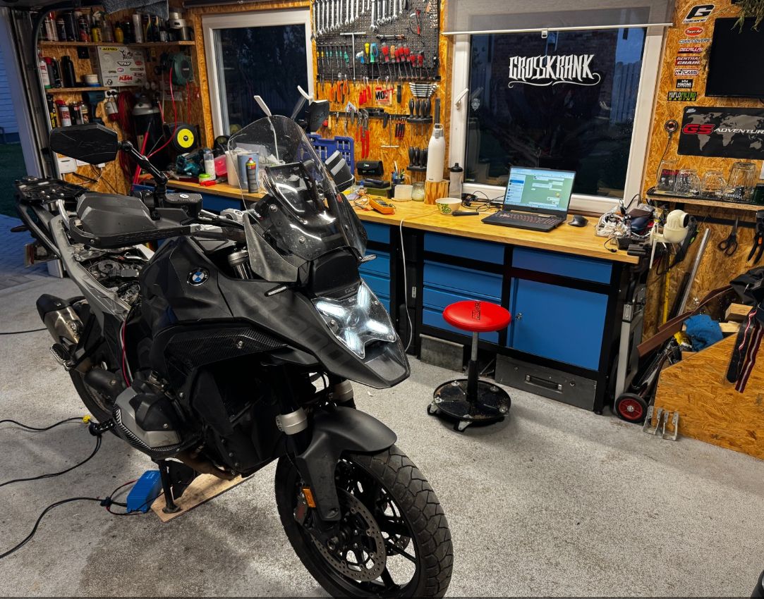 1300gs2.jpg