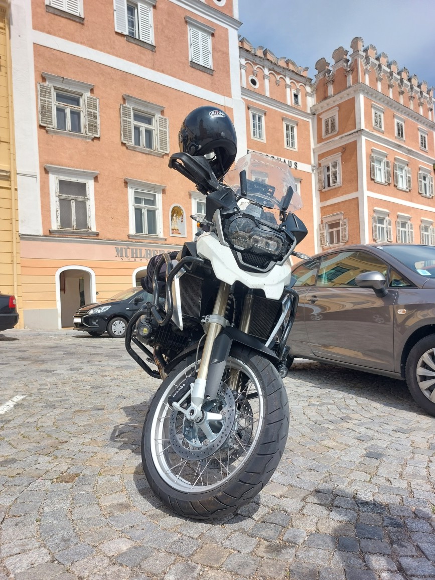 135041 m1.jpg