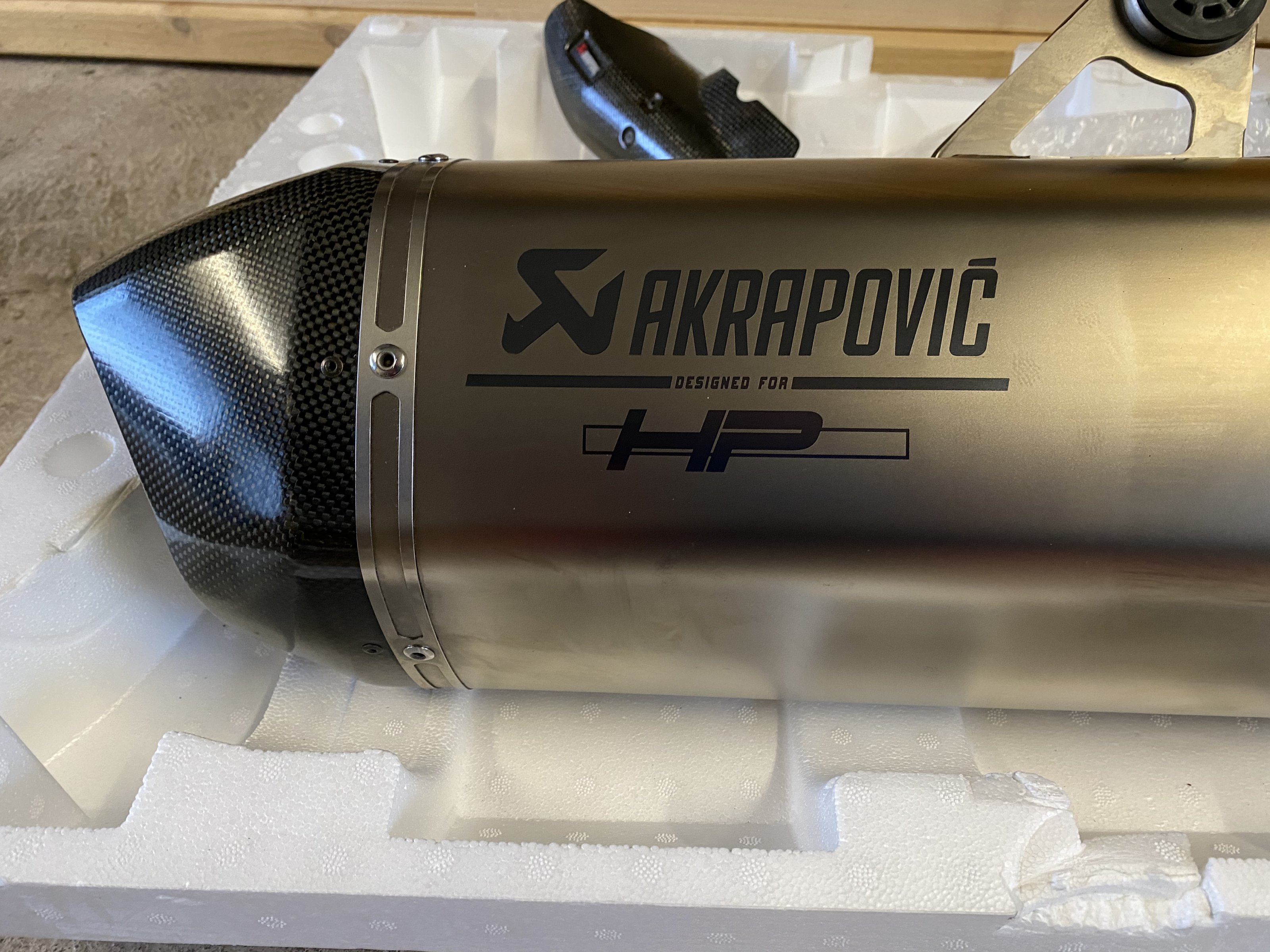 1200 gs akrapovic