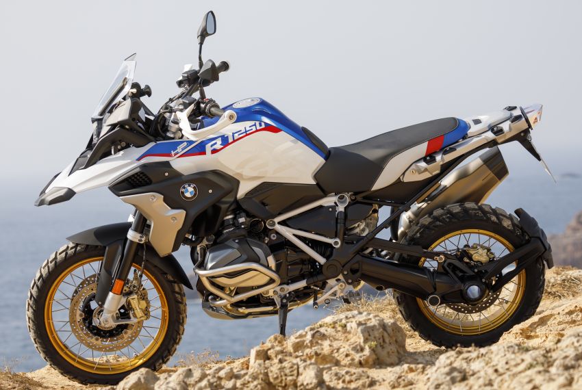2019-BMW-Motorrad-R-1200-GS-22-e1537252566689-850x570.jpg