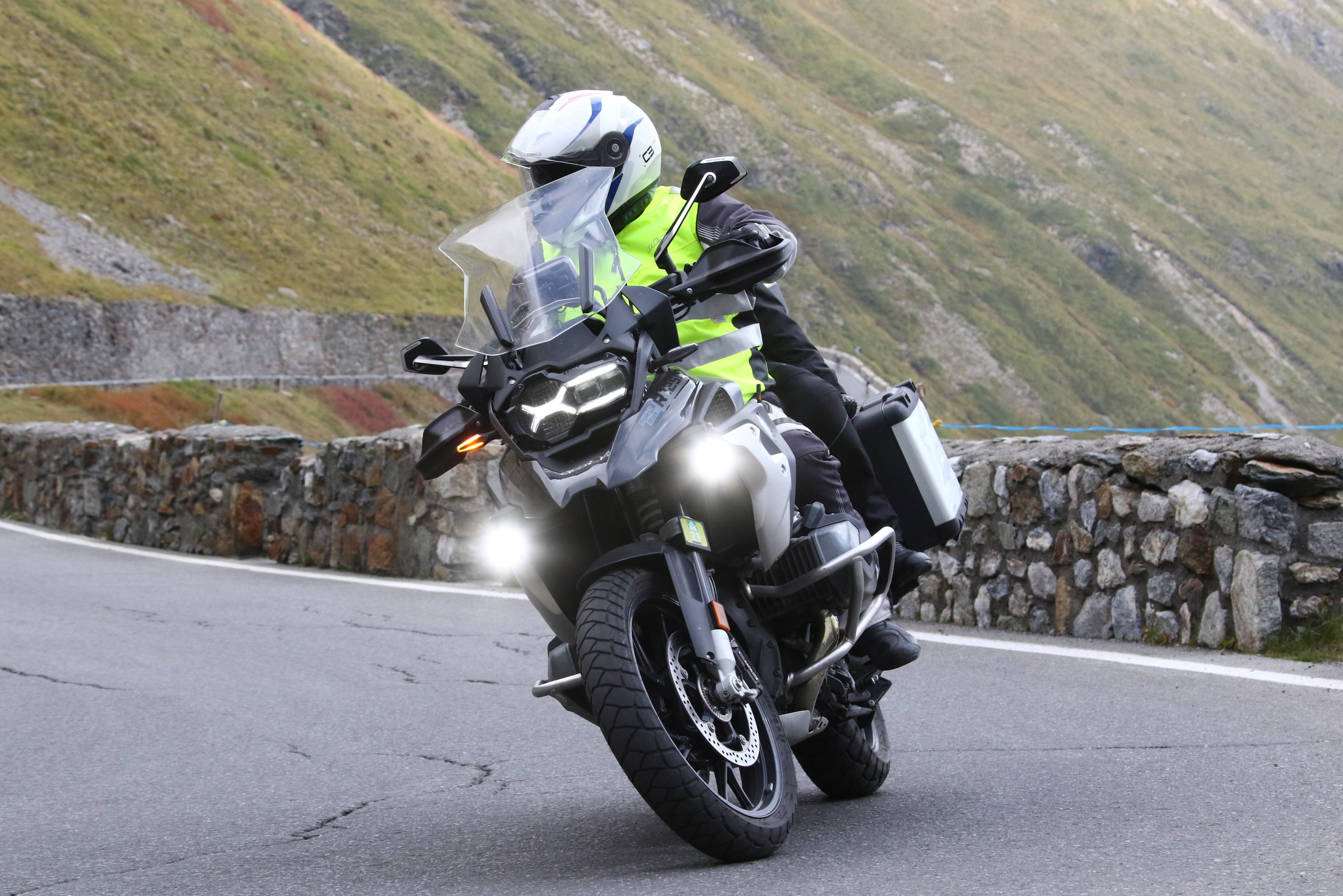 2021-sep-9-stelvio-1-1130-1200-IMG_2271.jpeg