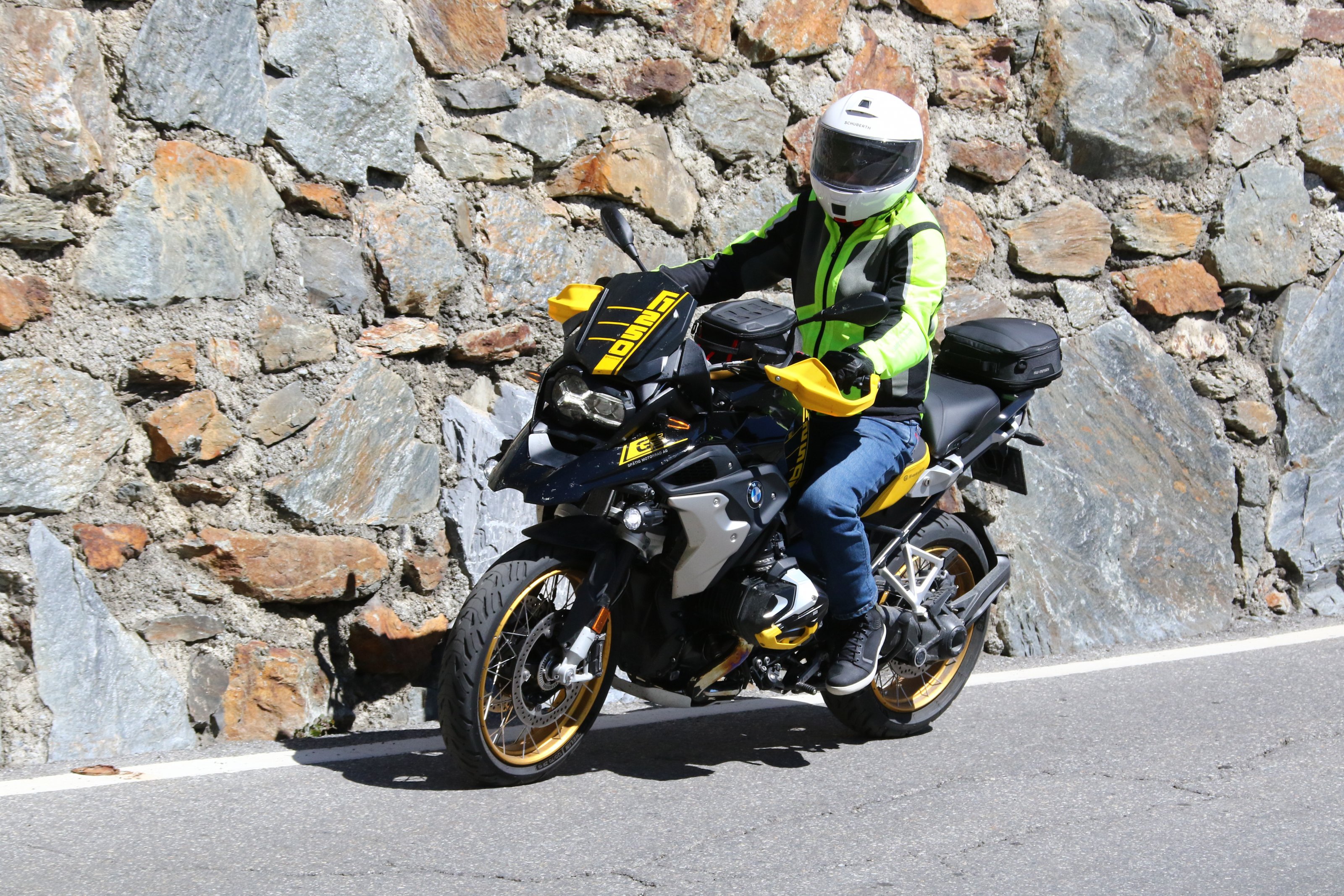 2022-jun-14-stelvio-1-1030-1100-IMG_2025.JPG