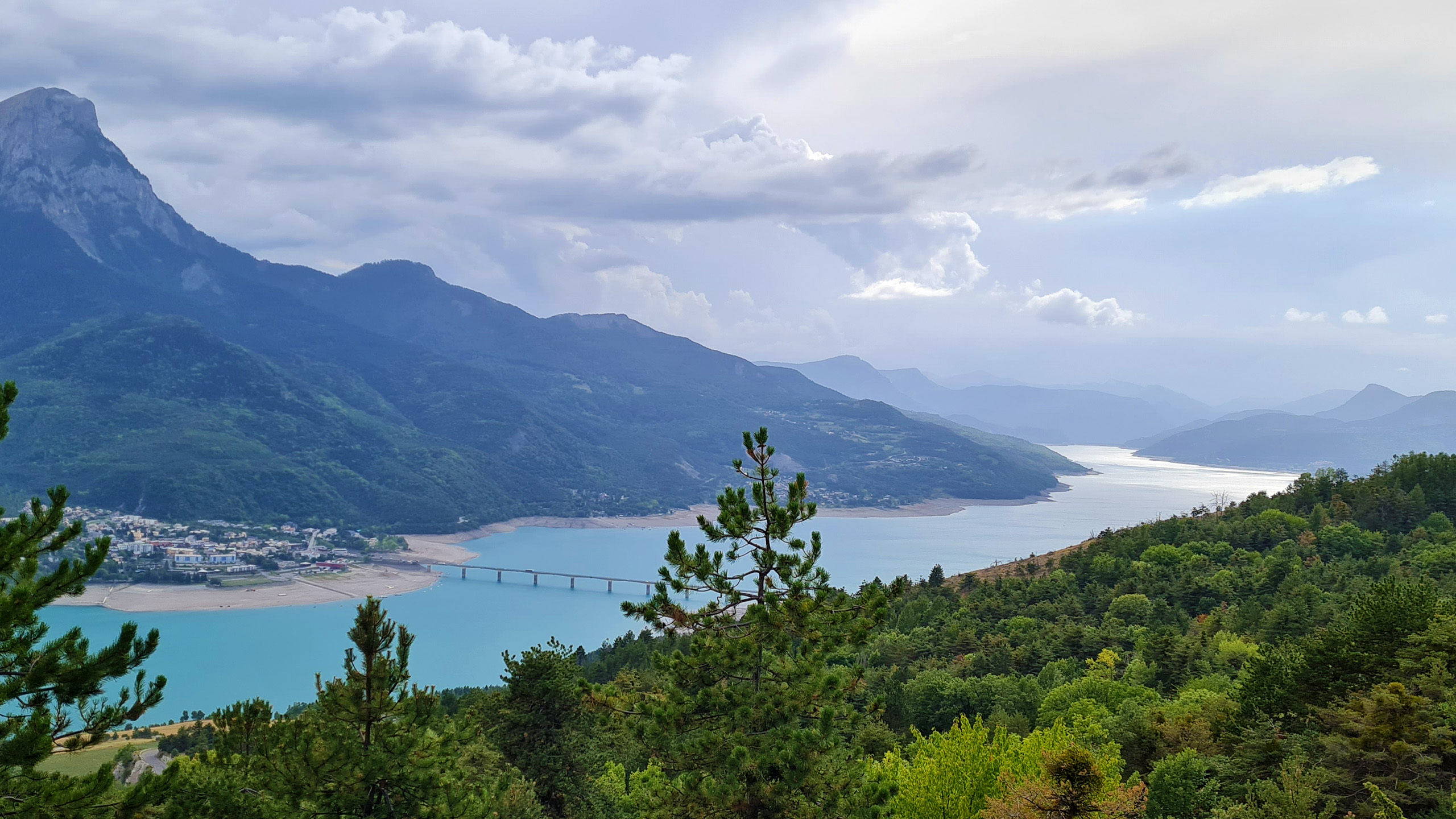 20220906_165333_Lac de Serre-Poncon_JS.jpg