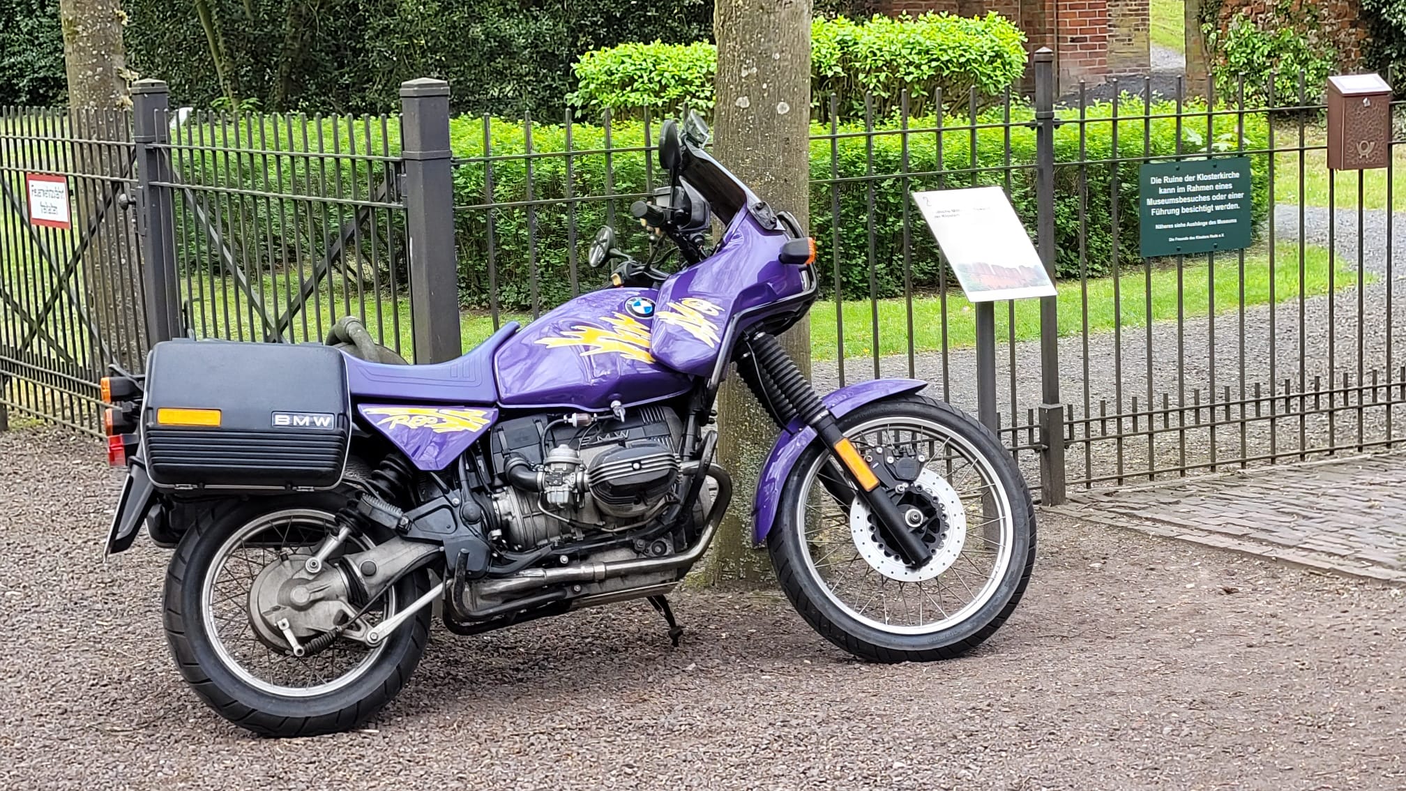 2023-05 R80GS in Hude.jpg
