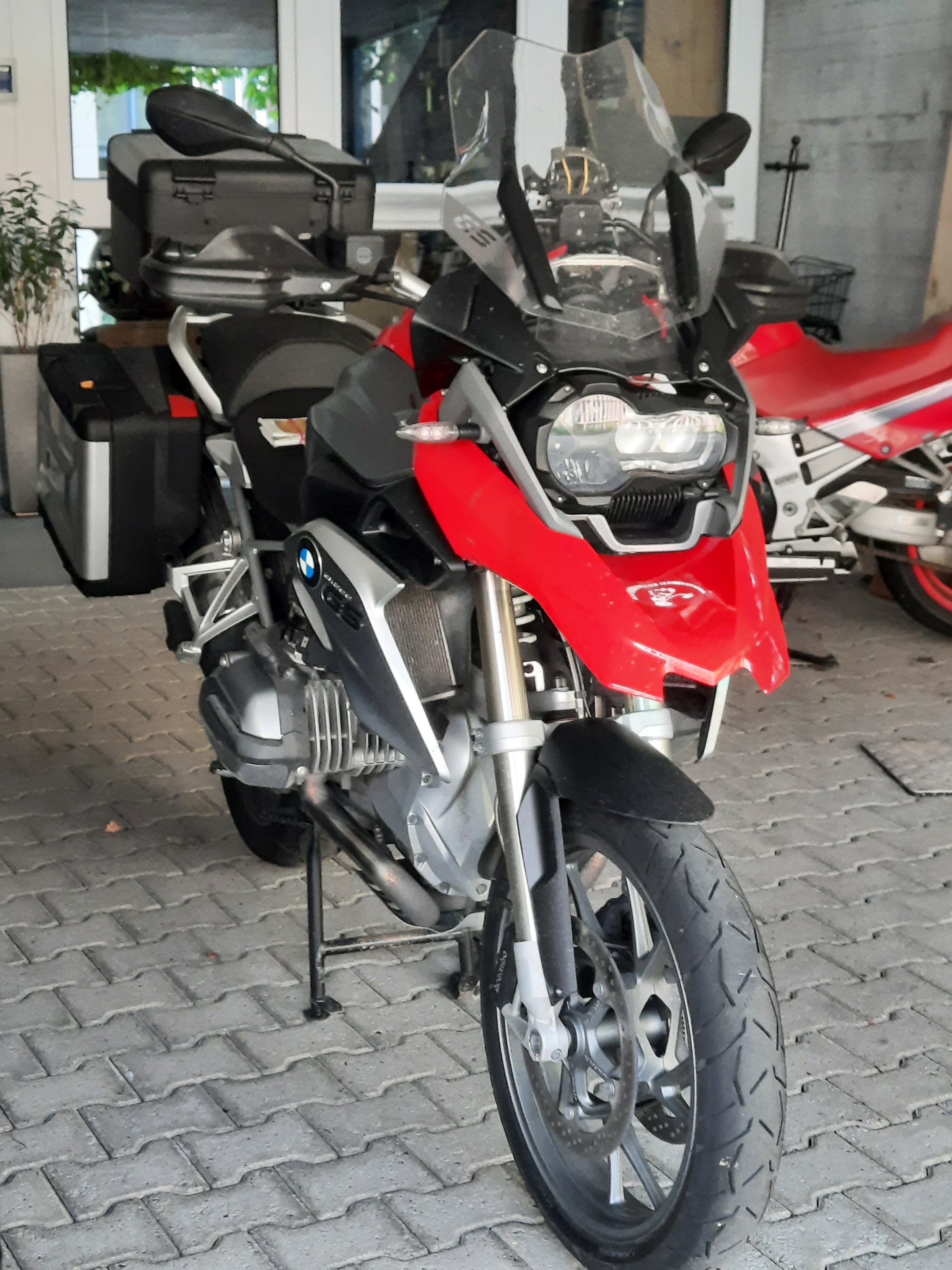 20230528_184413.jpg