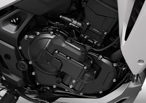 2026 Transalp XL750 E-Clutch.jpeg