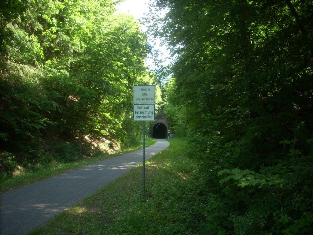 20D7026M.jpg