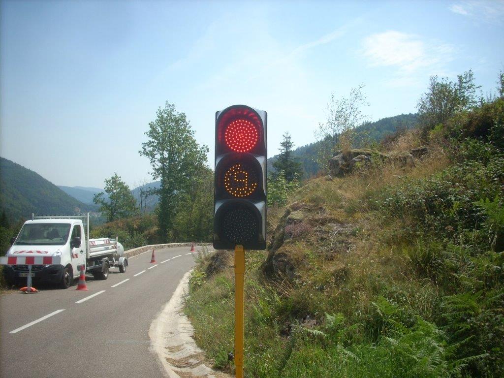 20D7385M.jpg