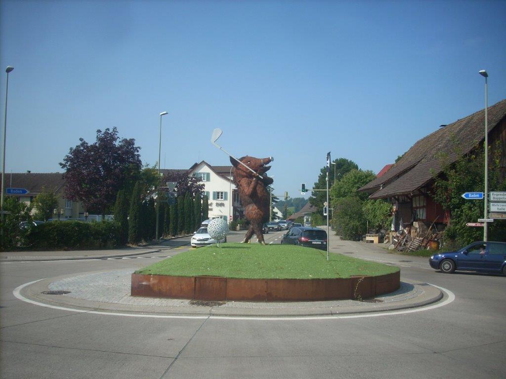 20D7672M.jpg