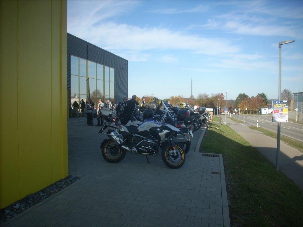 20D8004M.jpg