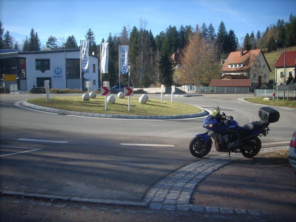 20K8130M.jpg