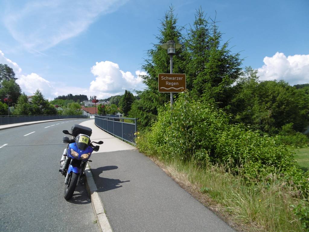 21D0024M.jpg