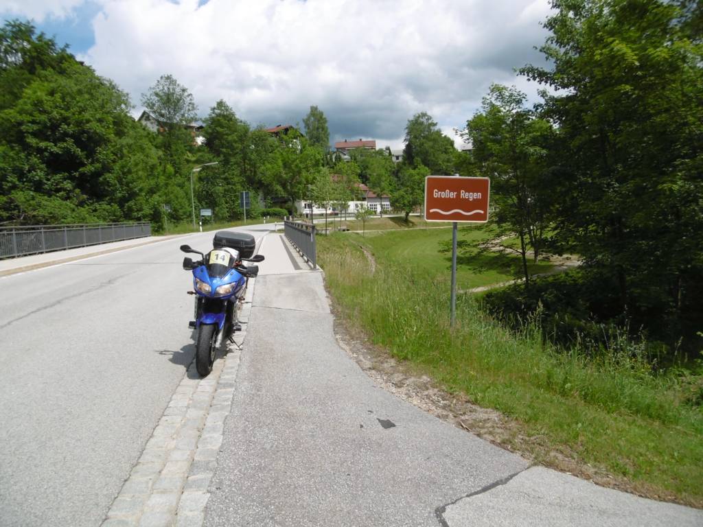 21D0029M.jpg