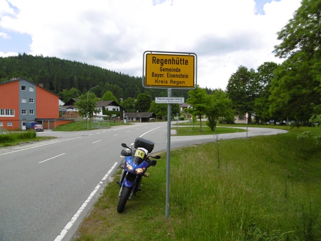 21D0031M.jpg