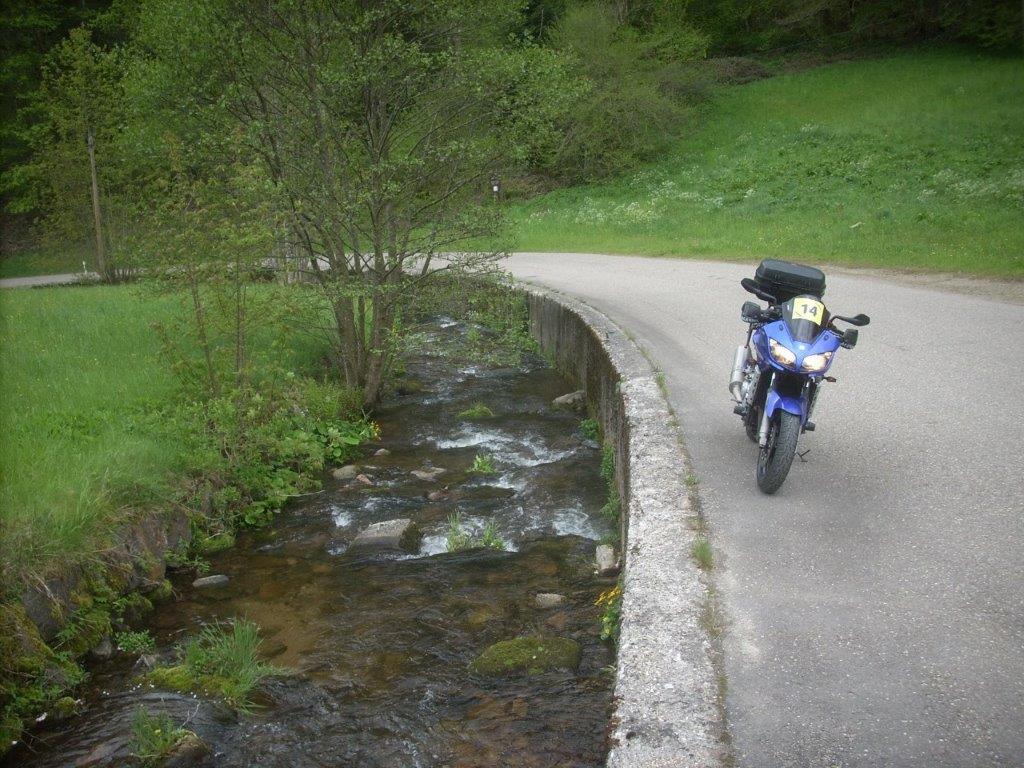 21D0509M.jpg