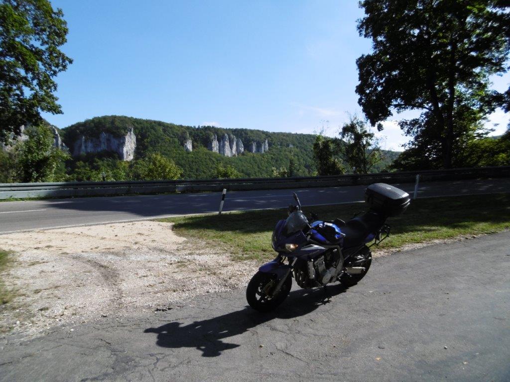 21D0934M.jpg
