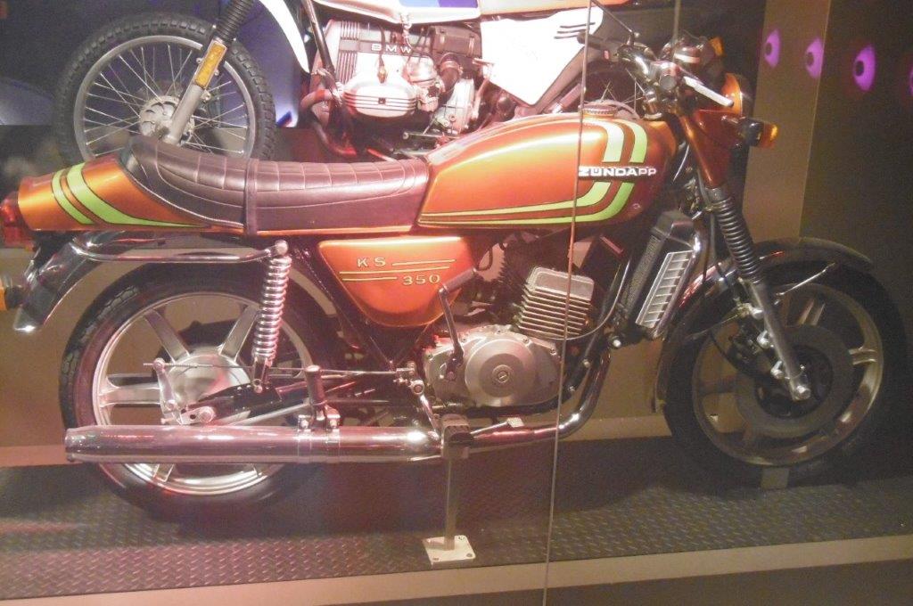 23D7053M.jpg