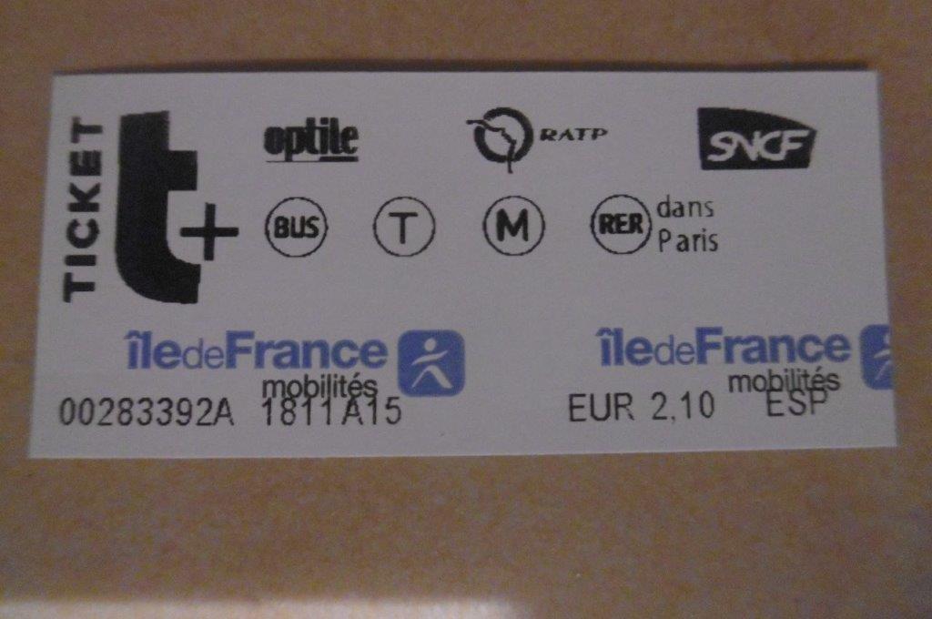 23V8224M.jpg