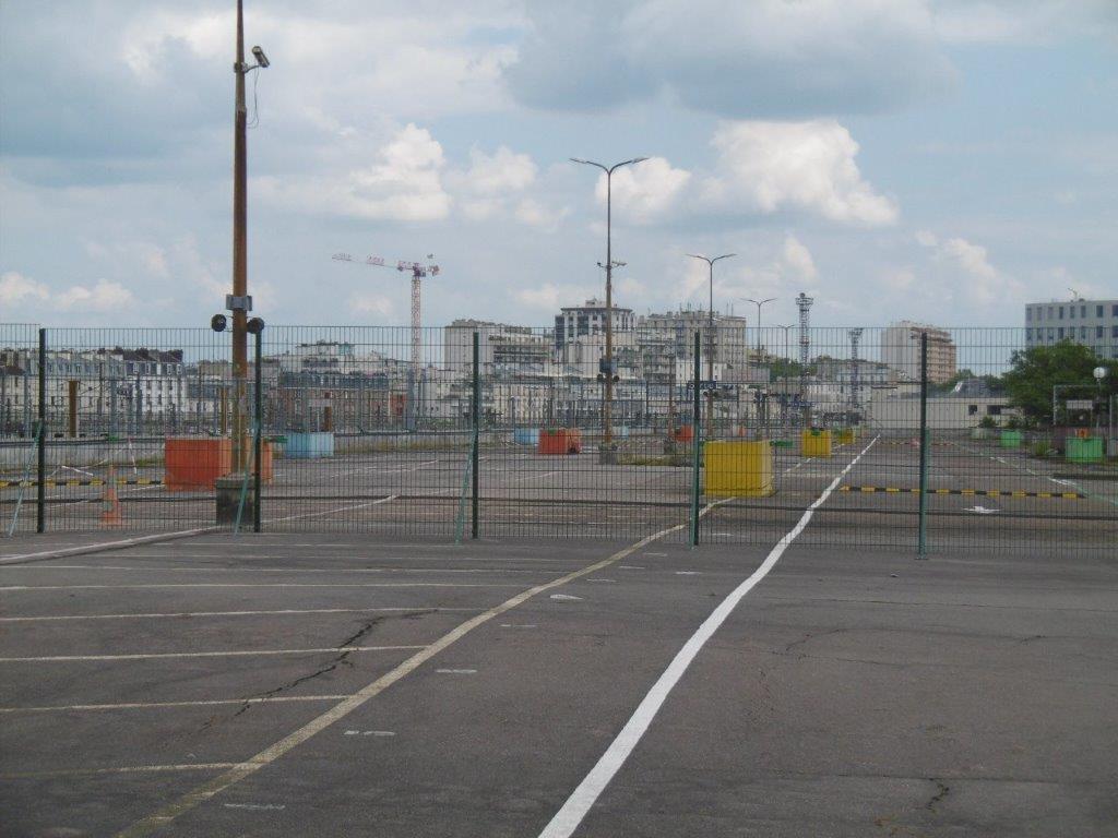 24DA855M.jpg