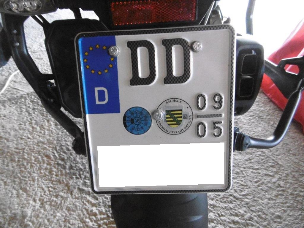 24DK194M.jpg