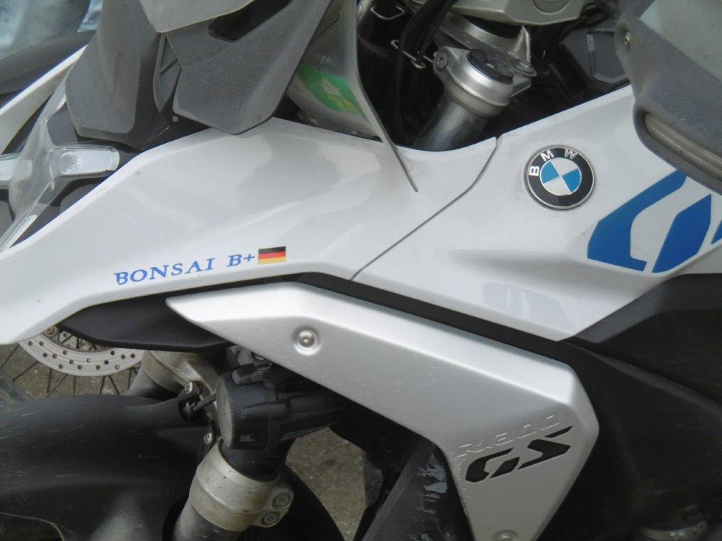 25D3178M.jpg