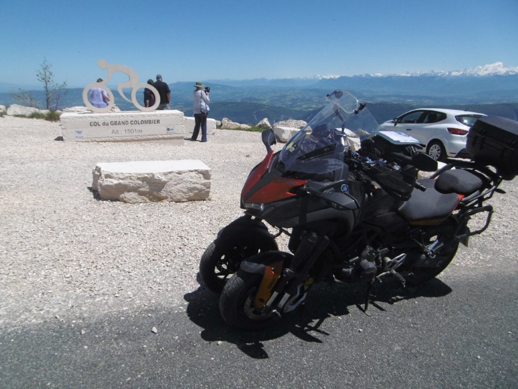 25D4525M.jpg
